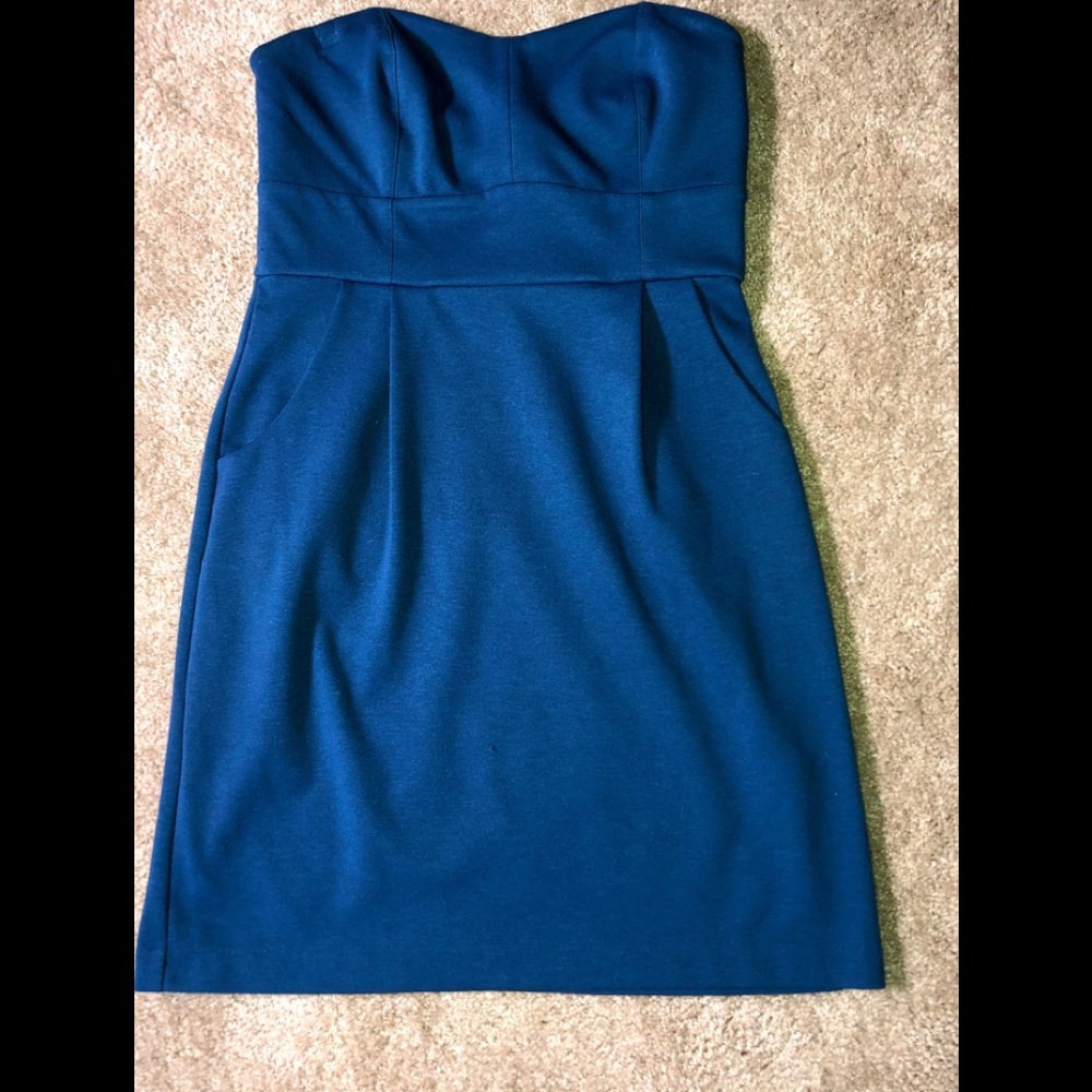 LC Lauren Conrad - Strapless Dress Size 10 with Pockets